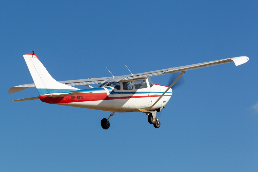 Cessna 182