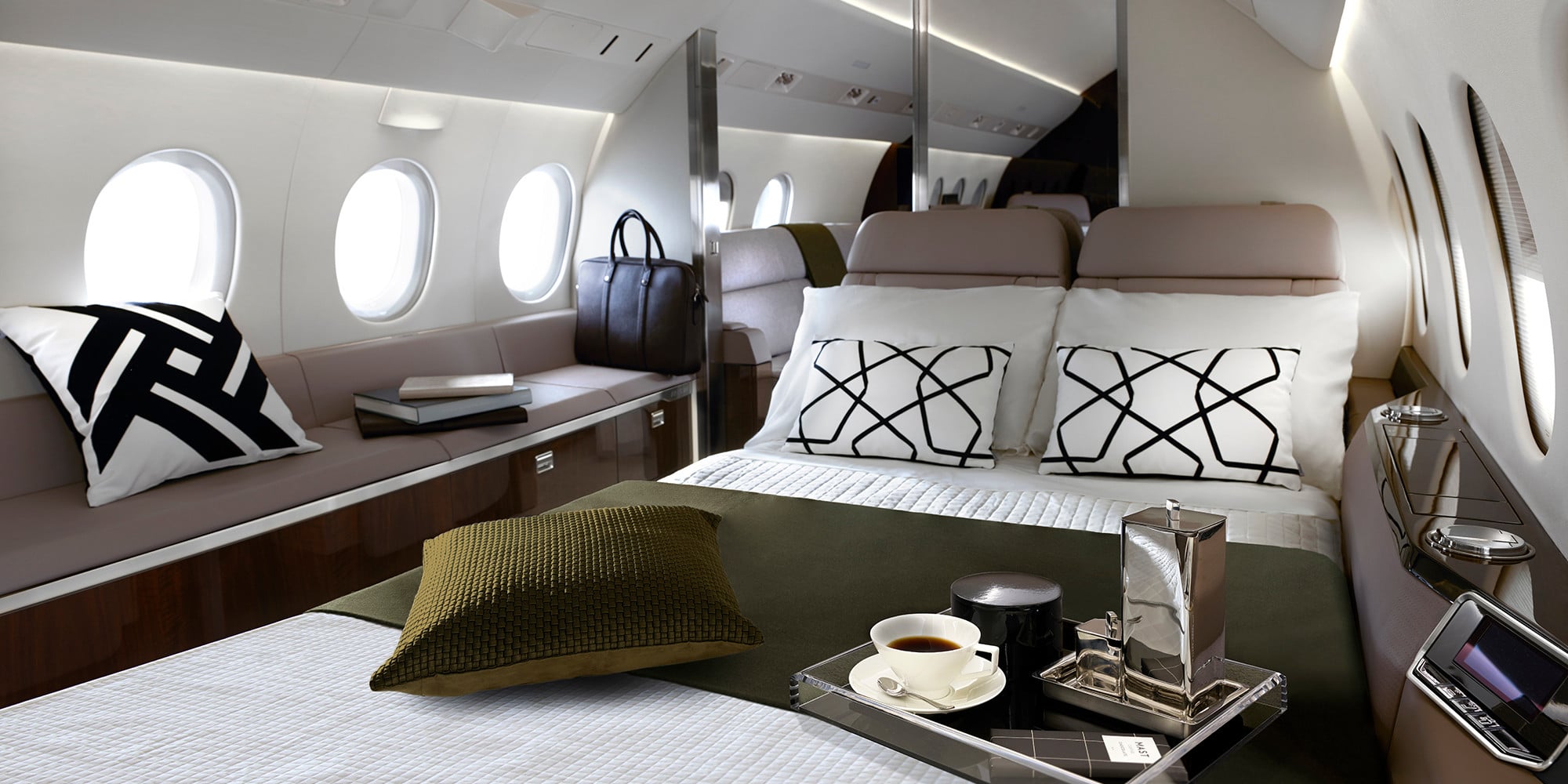 Dassault Falcon 900 interior executive club seating arrangement