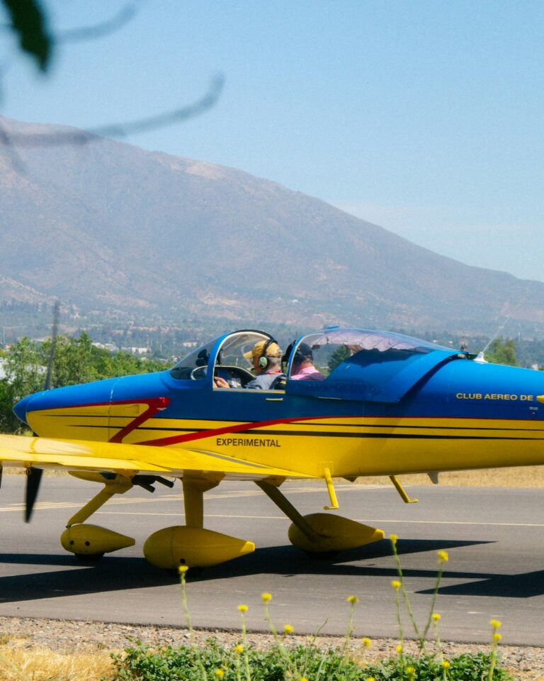 Small experimental aircraft