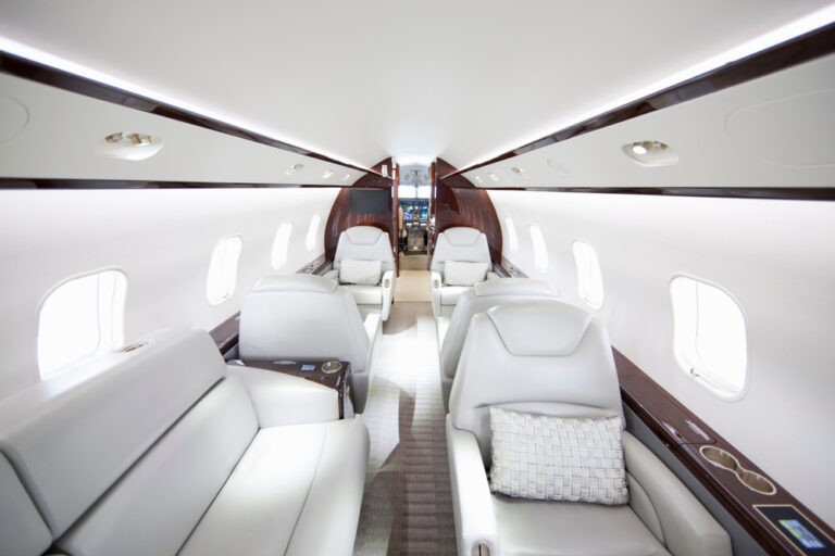 Top Business Class Airlines of 2023: Luxury in the Skies