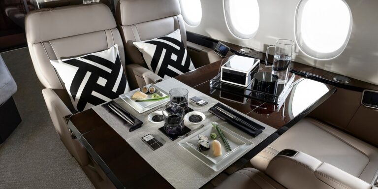 Taylor Swift’s Dassault Falcon 7X: Specs and Features