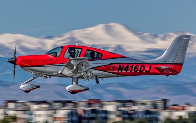 How Much Does It Cost to Rent a Cirrus SR22?