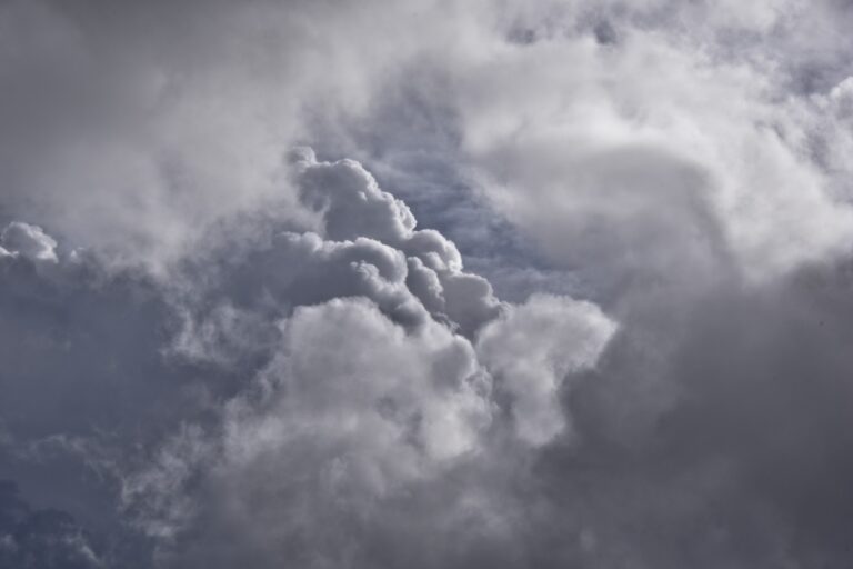 Mountain Weather for Pilots: Complete Interpretation Guide