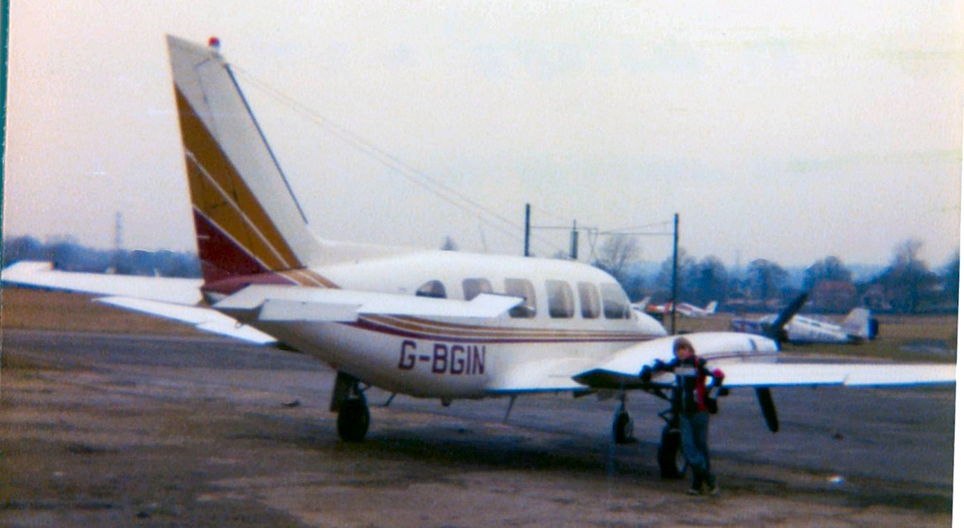 Piper Navajo Chieftain twin engine aircraft