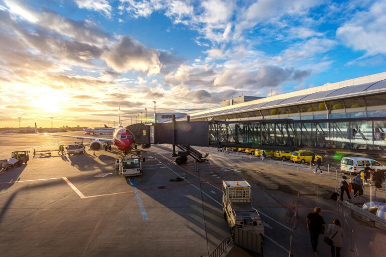 Boeing 777X: Specifications, Certification Status, Orders, and Timeline