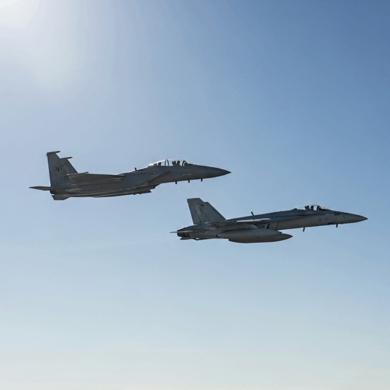 F-15 vs F-18  The Key Differences Between Americas Top Fighters