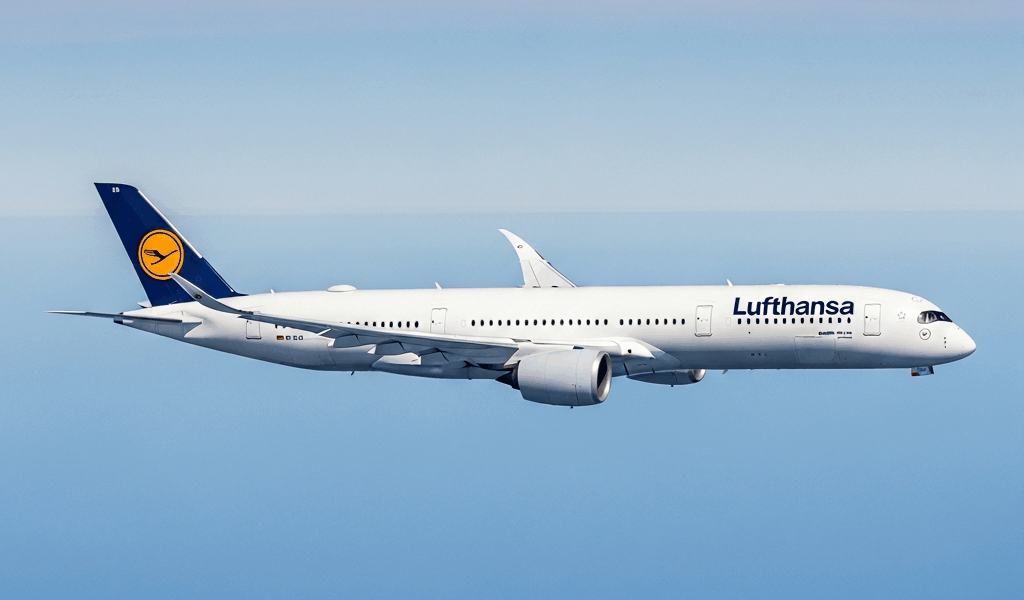 Lufthansa Orders 10 A350-900s AND 10 Boeing 787-9s Splits the Widebody Order Bet