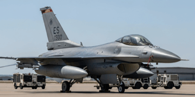 Duluth Airshow Opens This Weekend with Thunderbirds and Wingwalker in Return Aft